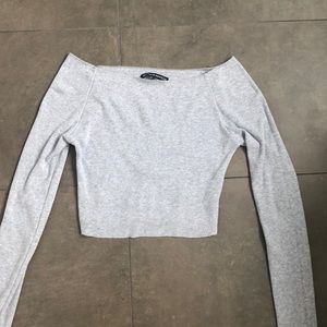 cropped gray long sleeve